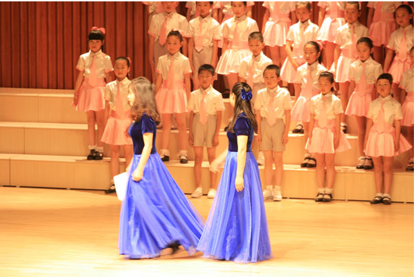 <a href='http://m.minitoys.cn/product--1.html' target='_blank'>西安育嬰師</a>